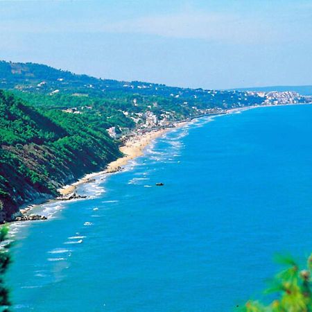 Happy Camp Mobile Homes In Camping Villaggio Internazionale San Menaio Εξωτερικό φωτογραφία