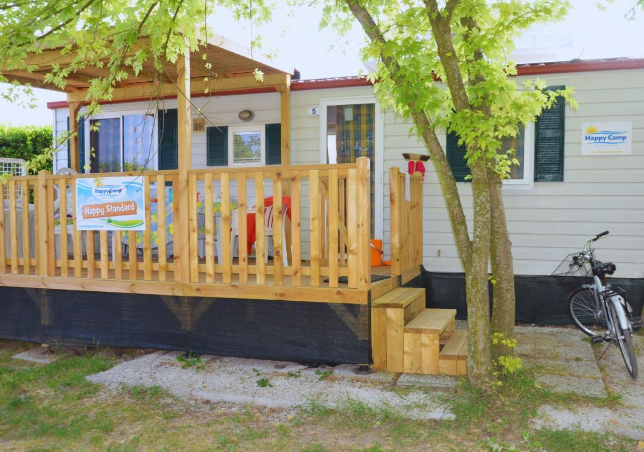 Happy Camp Mobile Homes In Camping Villaggio Internazionale San Menaio Εξωτερικό φωτογραφία